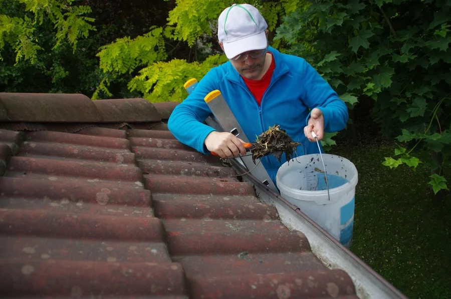 Premium Gutter Cleaning Service Stroudsburg, PA Premium Gutter Cleaning Service Stroudsburg, PA